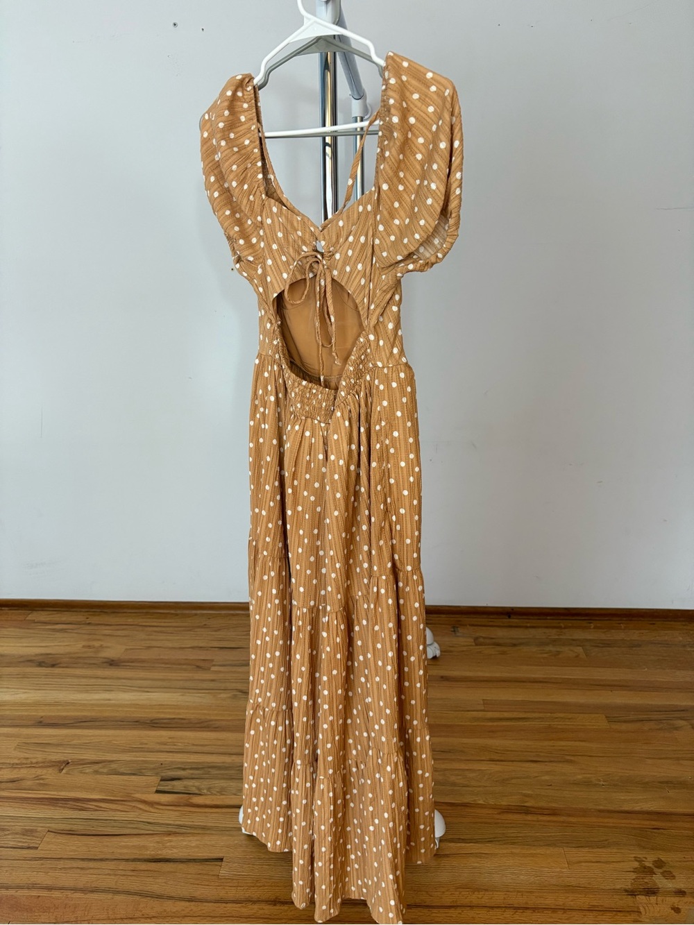 American Eagle Open Back Mustard Yellow/ Orange Polka Dot Midi Dress - Picture 2 of 8